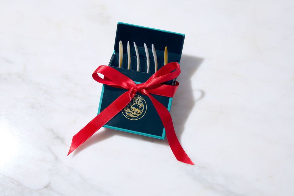 Petrossian Mother-of-Pearl Spoon Set Caviar Gift Guide